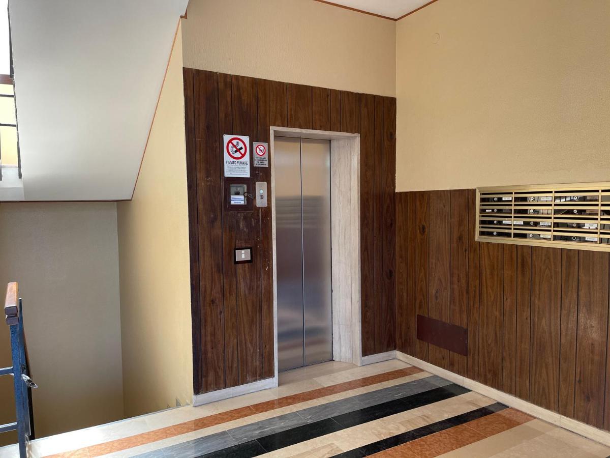 Desenzanoloft Official Partner Marriott Homes & Villas -Ciao Lago Family Apartment Desenzano del Garda Buitenkant foto